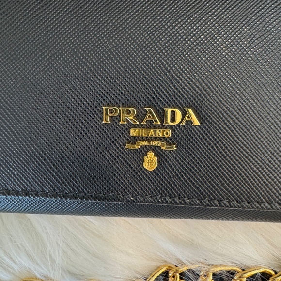 Black & Gold Prada Saffiano Leather Wallet On Chain - Never Used - Picture 7 of 11